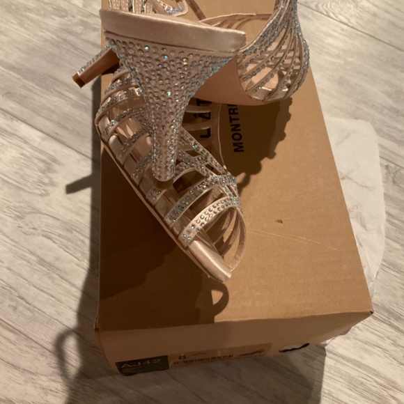 NWT small crystal like heel sling back open toes peep  embellishment high heel s - Picture 2 of 7